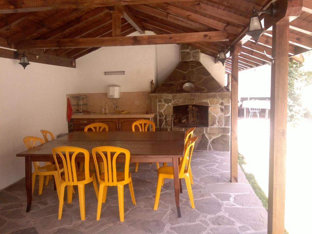 Villa Nanevi Тетевен Экстерьер фото
